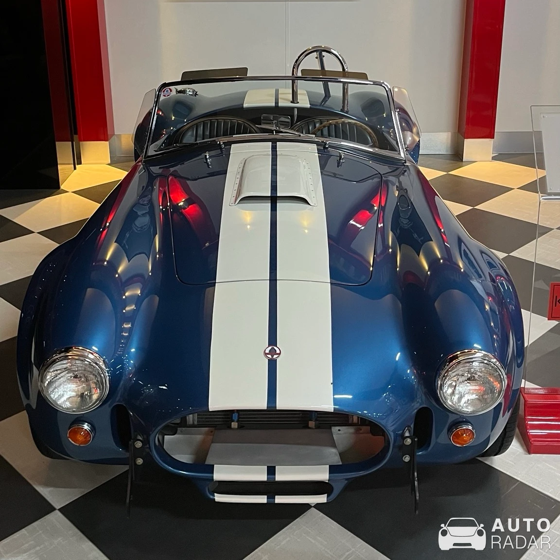 Shelby Cobra 427 spotted in Torbalı