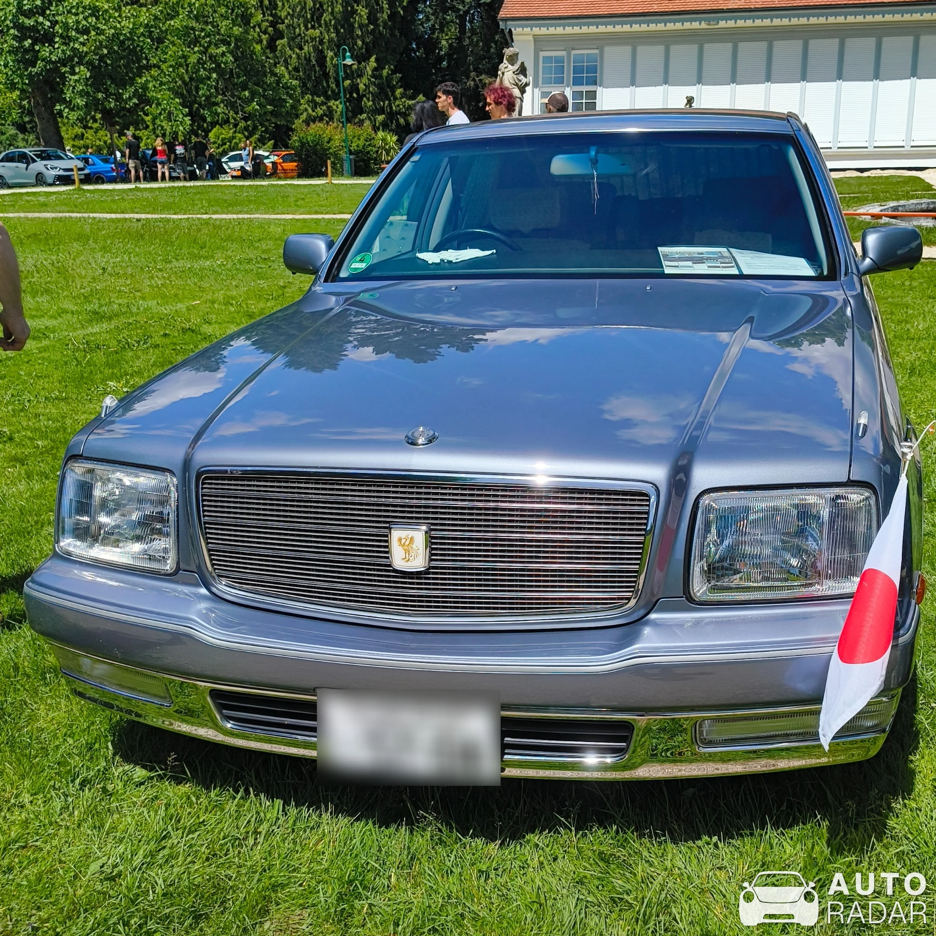 Toyota Century V12 spotted in Wolfegg