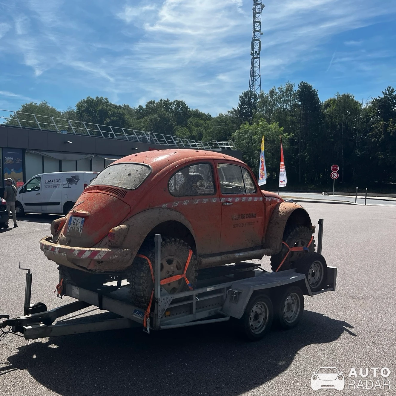 Volkswagen Baja Bug spotted in Fresnoy-le-Château