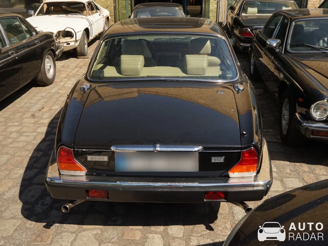 Jaguar XJ Sovereign V12 spotted in Berliini