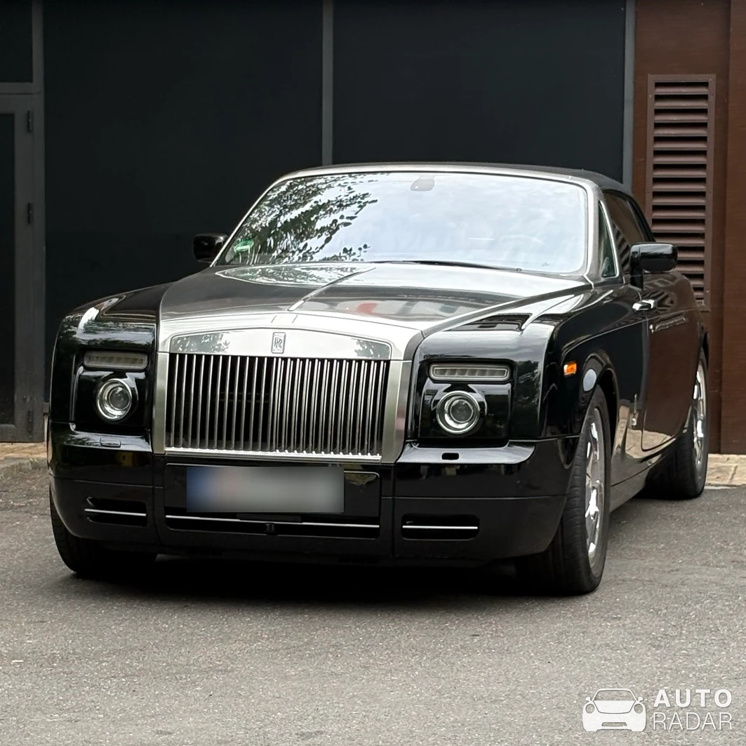 Rolls-Royce Phantom Drophead Coupé spotted in Bucharest