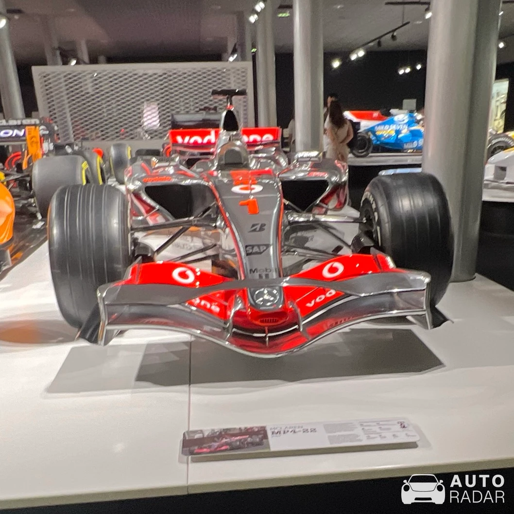 McLaren Formula One spotted in Llanera