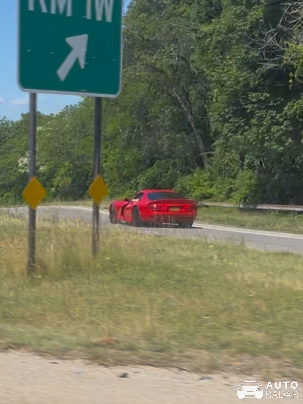 Dodge Viper SRT-10 spotted in West Islip