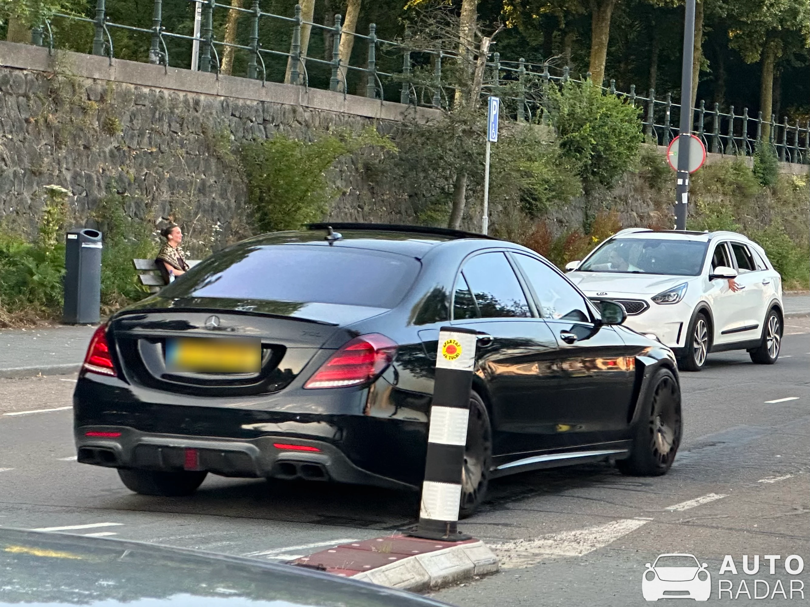 Mercedes-AMG Brabus S B40-700 V222 2017 spotted in Rotterdam