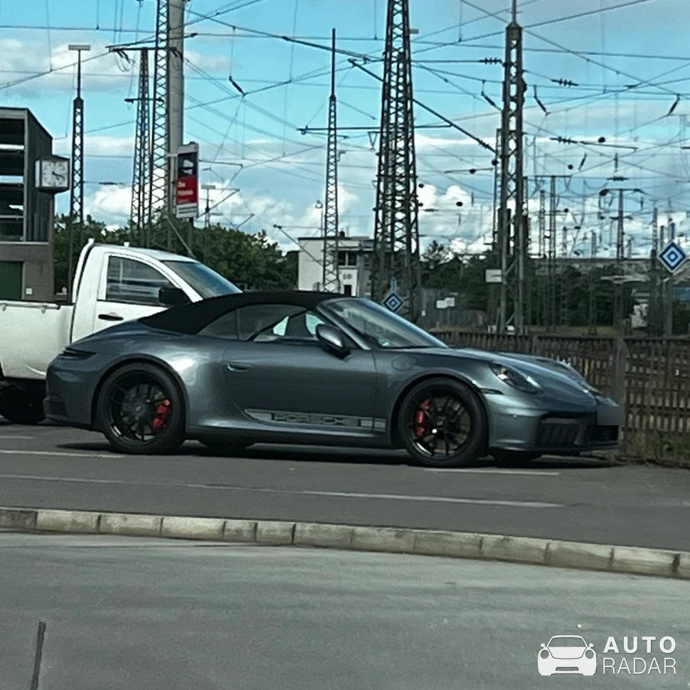 Porsche 992 Carrera GTS Cabriolet MkI spotted in Singen (Hohentwiel)