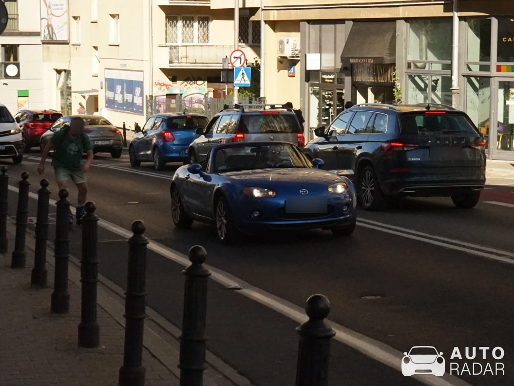 Mazda MX-5 NC spotted in Varsova