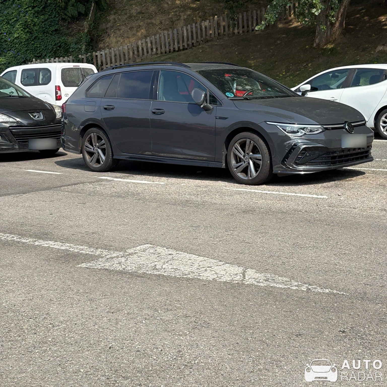 Volkswagen Golf 8 R Variant spotted in Santander