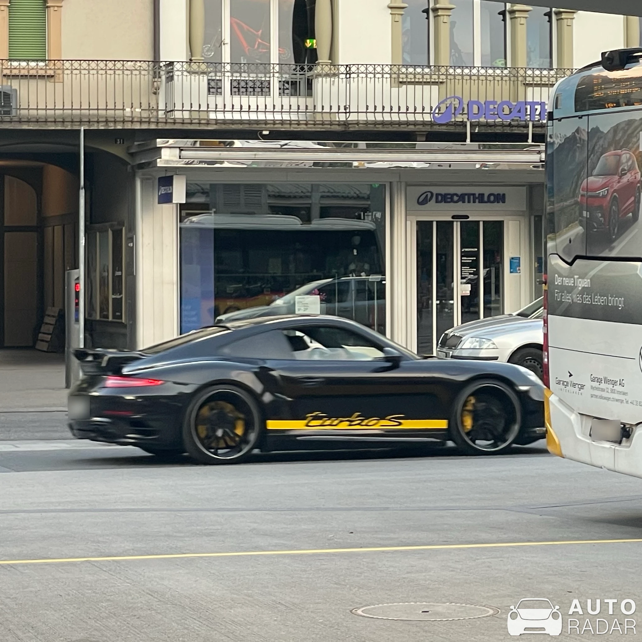 Porsche 991 Turbo S MkI spotted in Interlaken