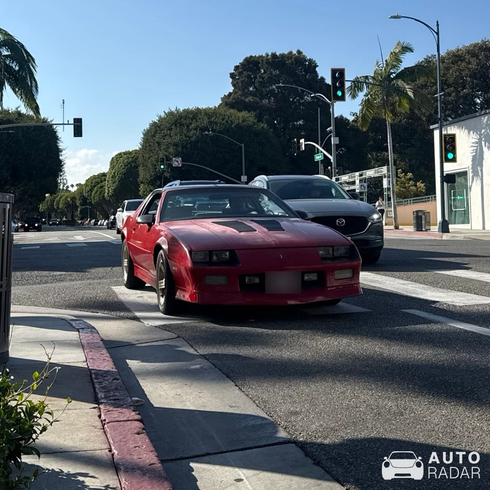 Chevrolet Camaro IROC-Z spotted in Beverly Hills