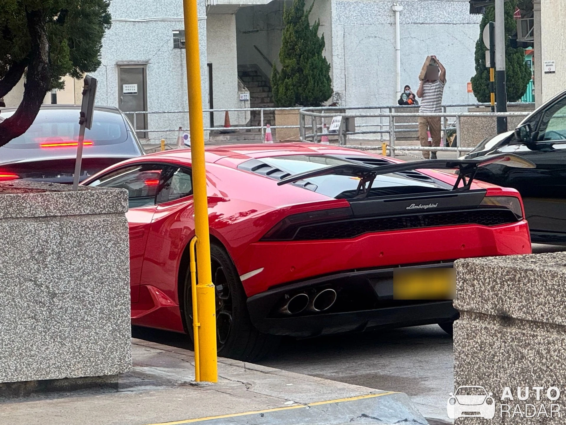 Lamborghini Huracán LP610-4 spotted in Shenzhen