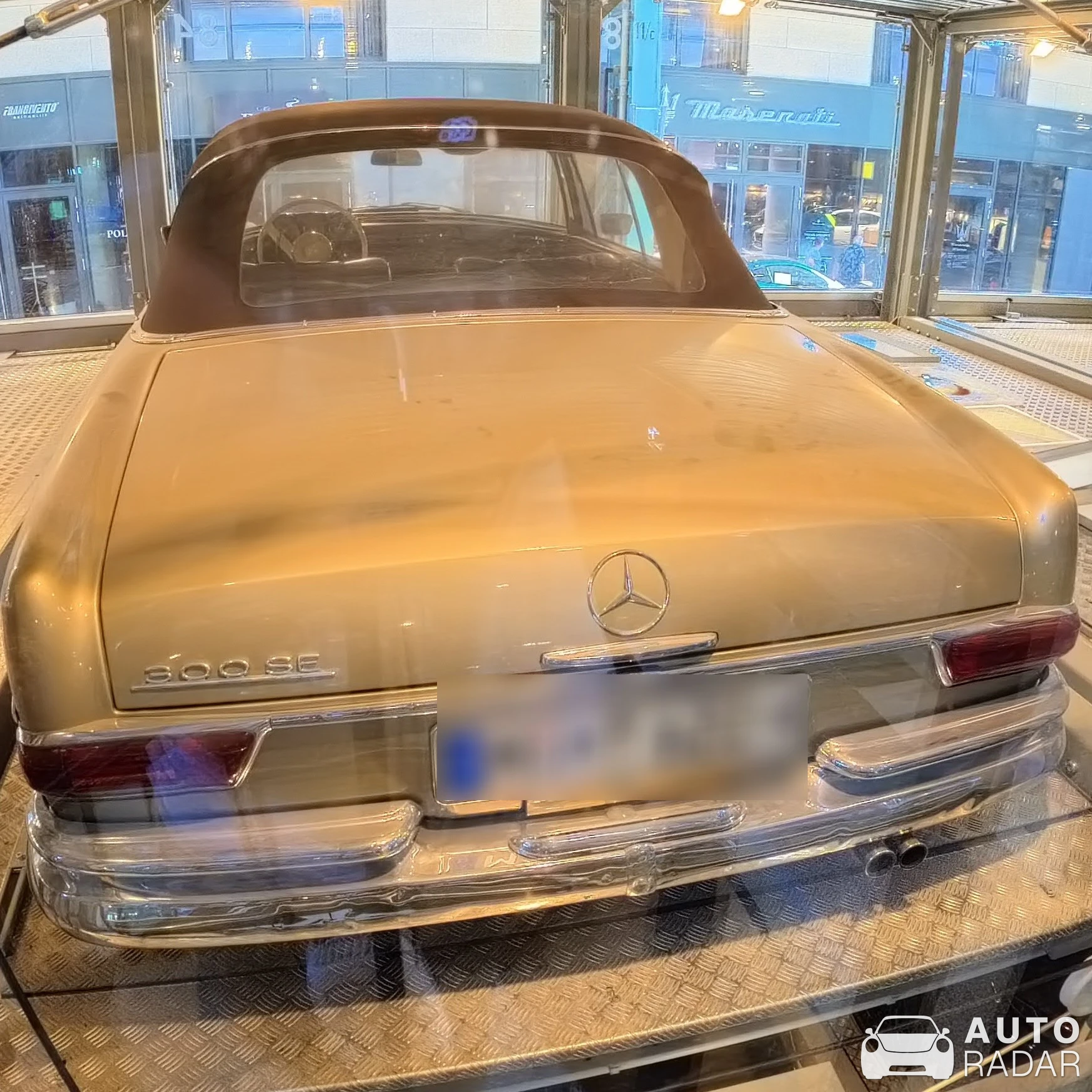 Mercedes-Benz W112 spotted