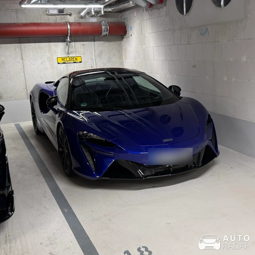 McLaren Artura Spider spotted in München