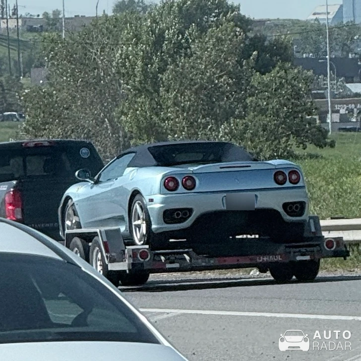 Ferrari 360 Spider spotted in Calgary, Canada