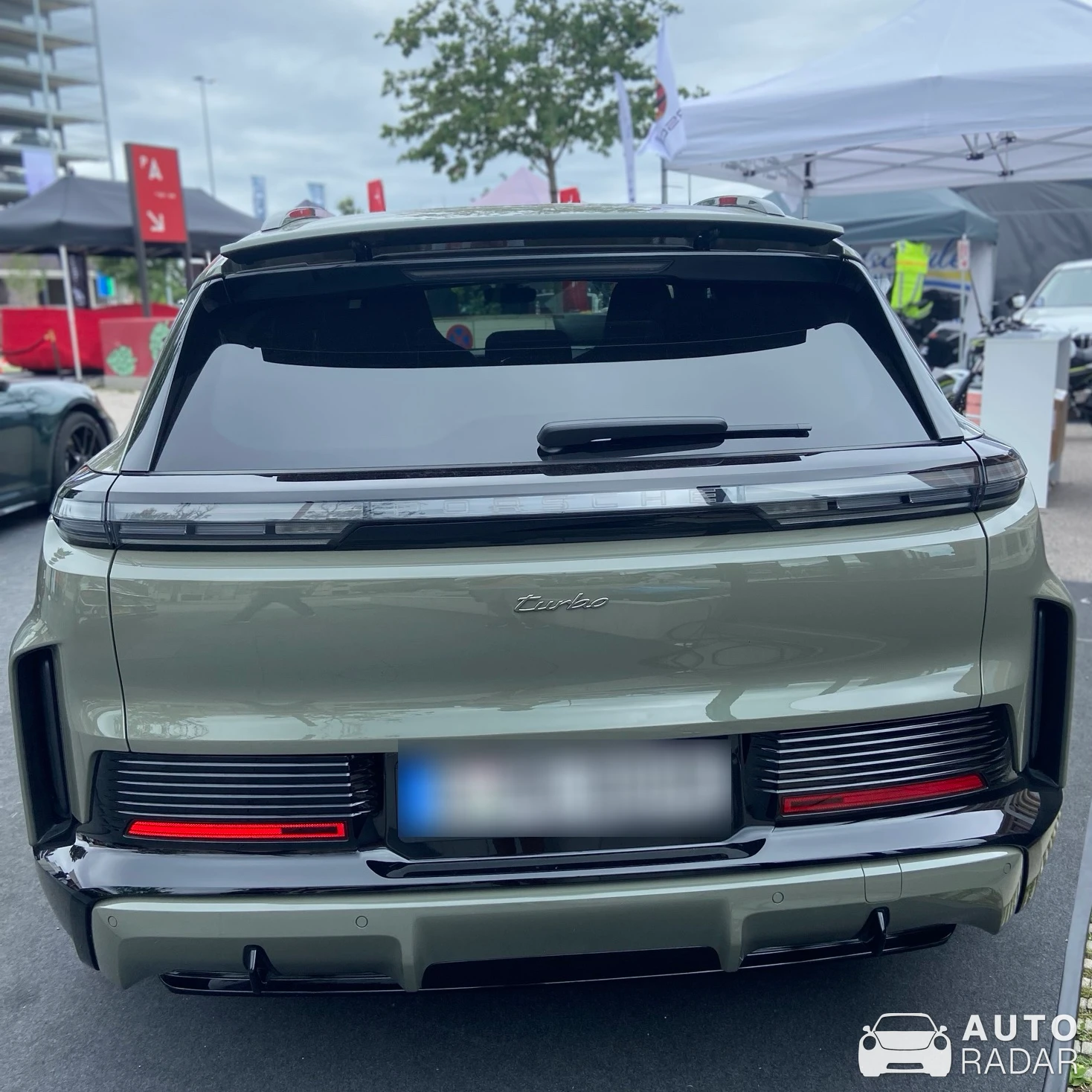 Porsche Cayenne Turbo E-Hybrid spotted in München