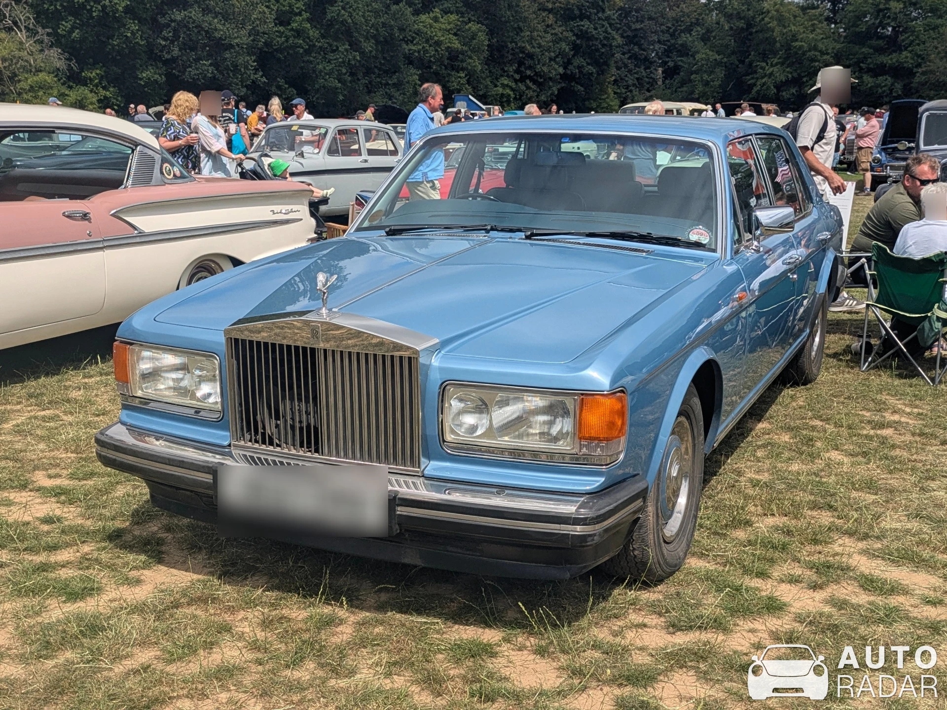 Rolls-Royce Silver Spirit spotted in Chesham