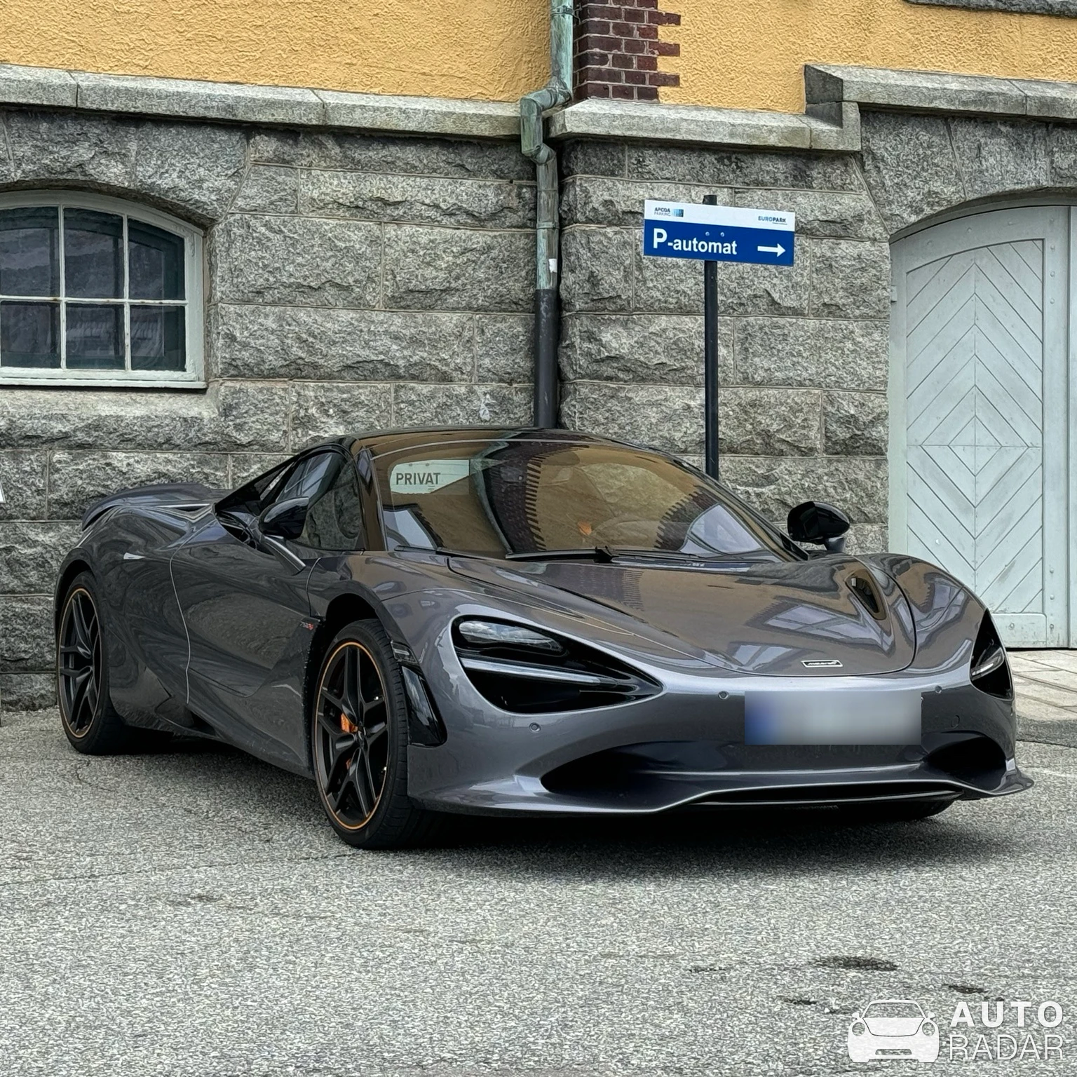 McLaren 750S spotted in Stavanger
