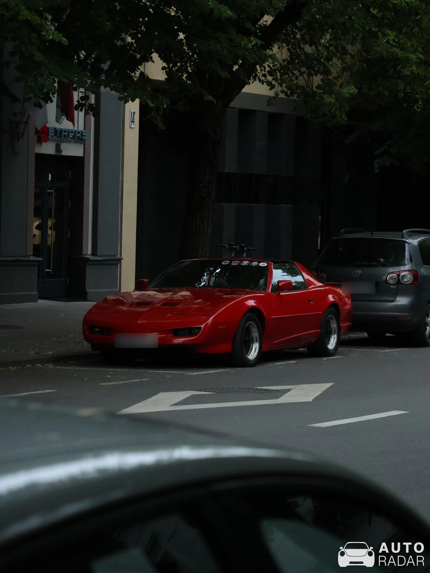 Pontiac Trans Am spotted in Kaunas