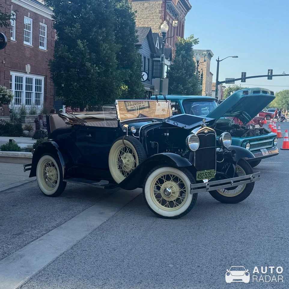 Ford Model A spotted in Lockport