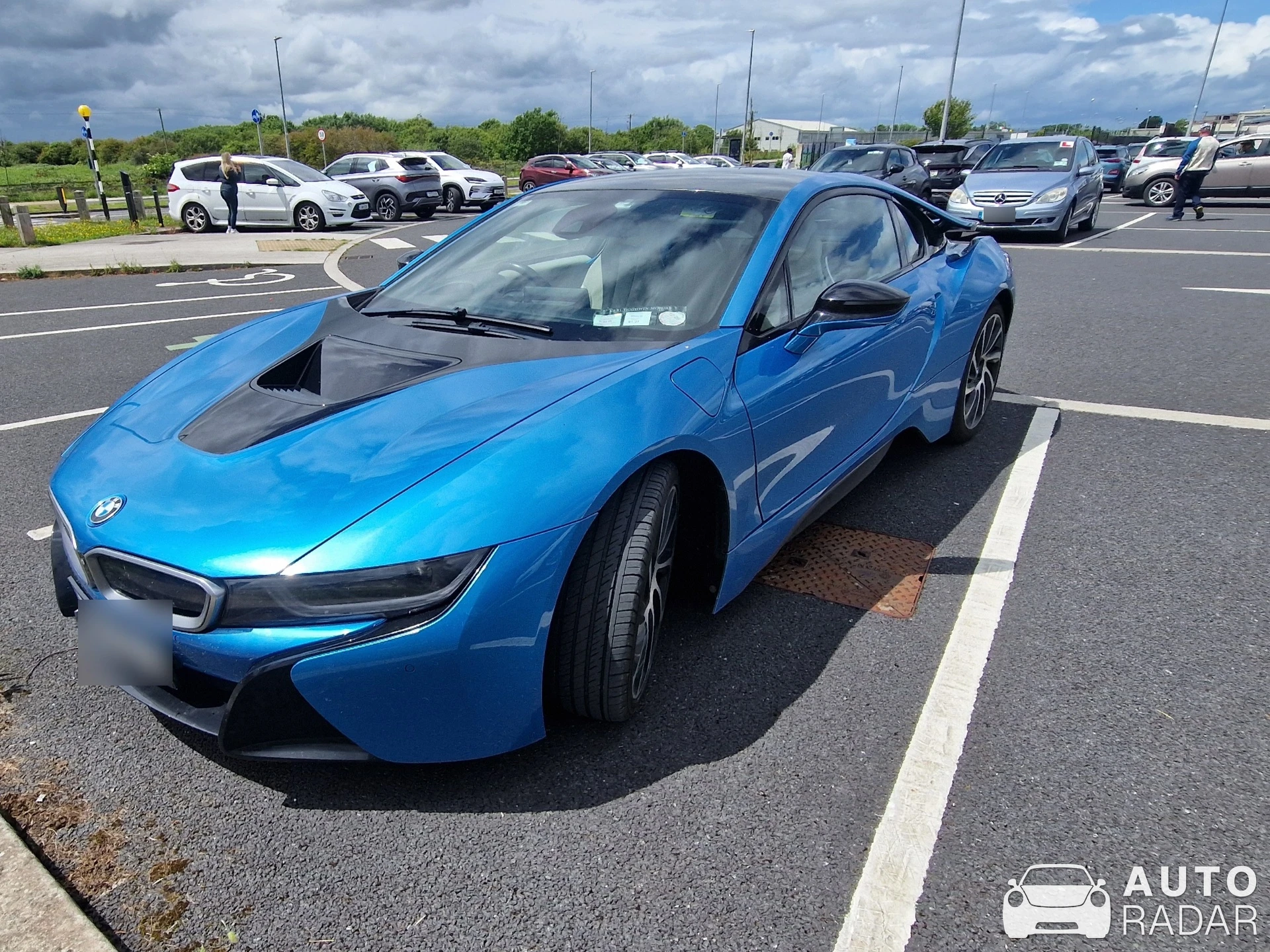BMW i8 spotted in Drogheda