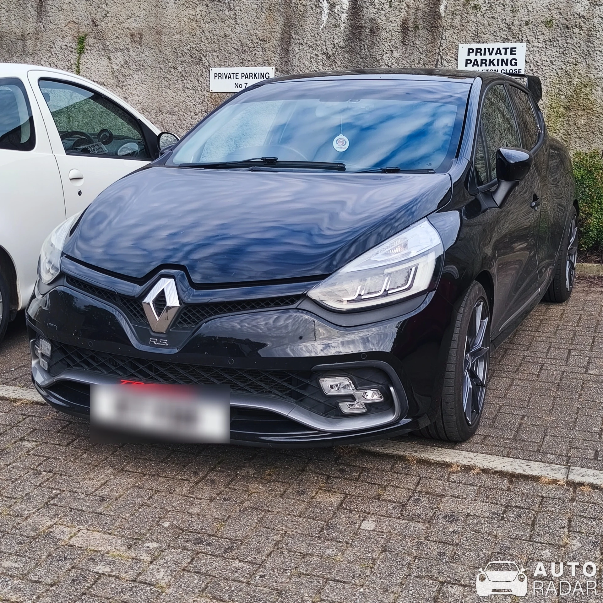 Renault Clio RS Trophy 220 spotted in Carnforth