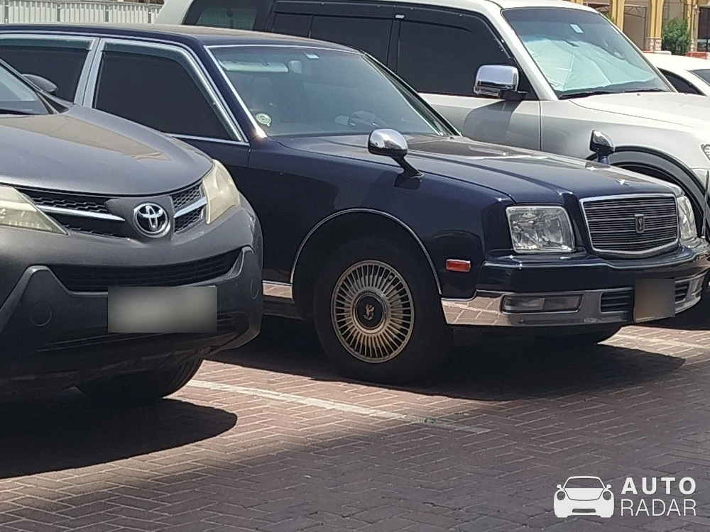 Toyota Century spotted in Dubai