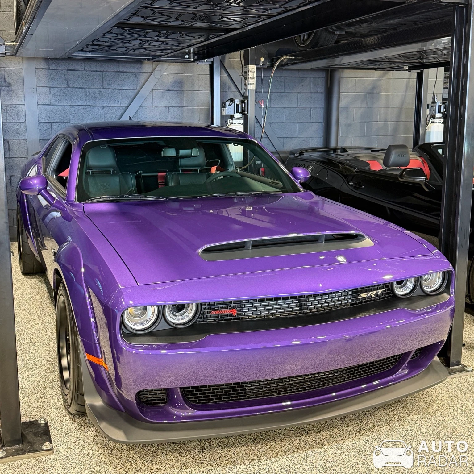Dodge Challenger SRT Demon spotted in St-Eustache