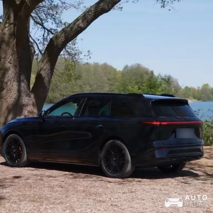 Xpeng G9 Performance spotted