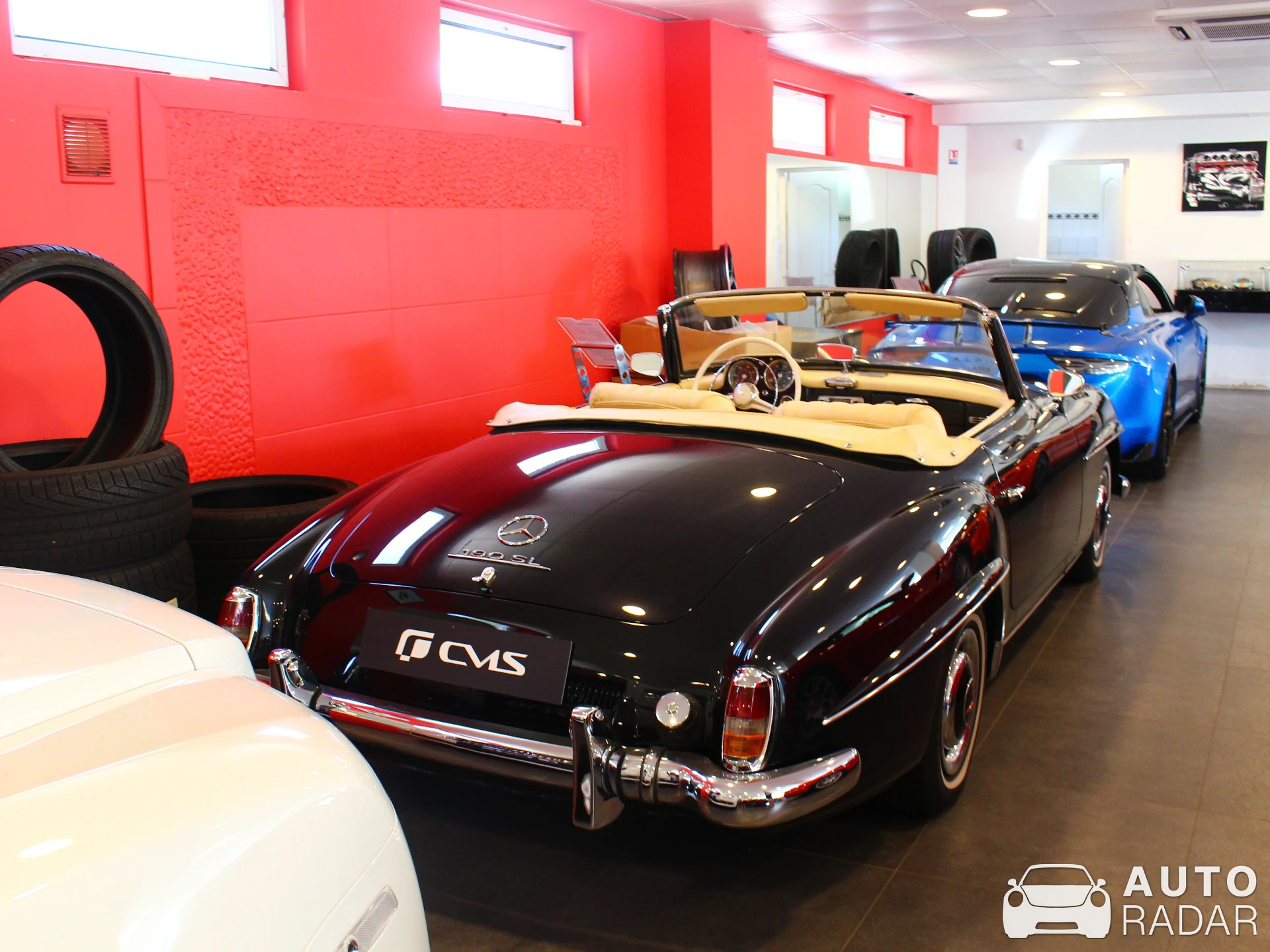 Mercedes-Benz 190 SL spotted in Le Cannet