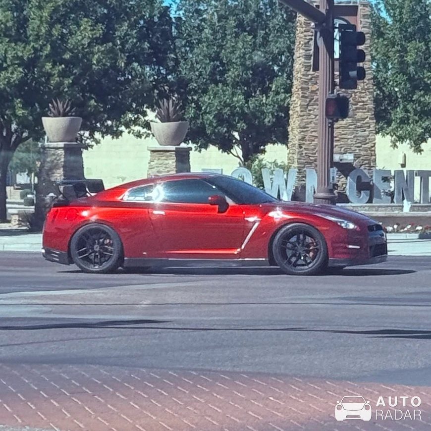 Nissan GT-R R35 spotted in Mesa