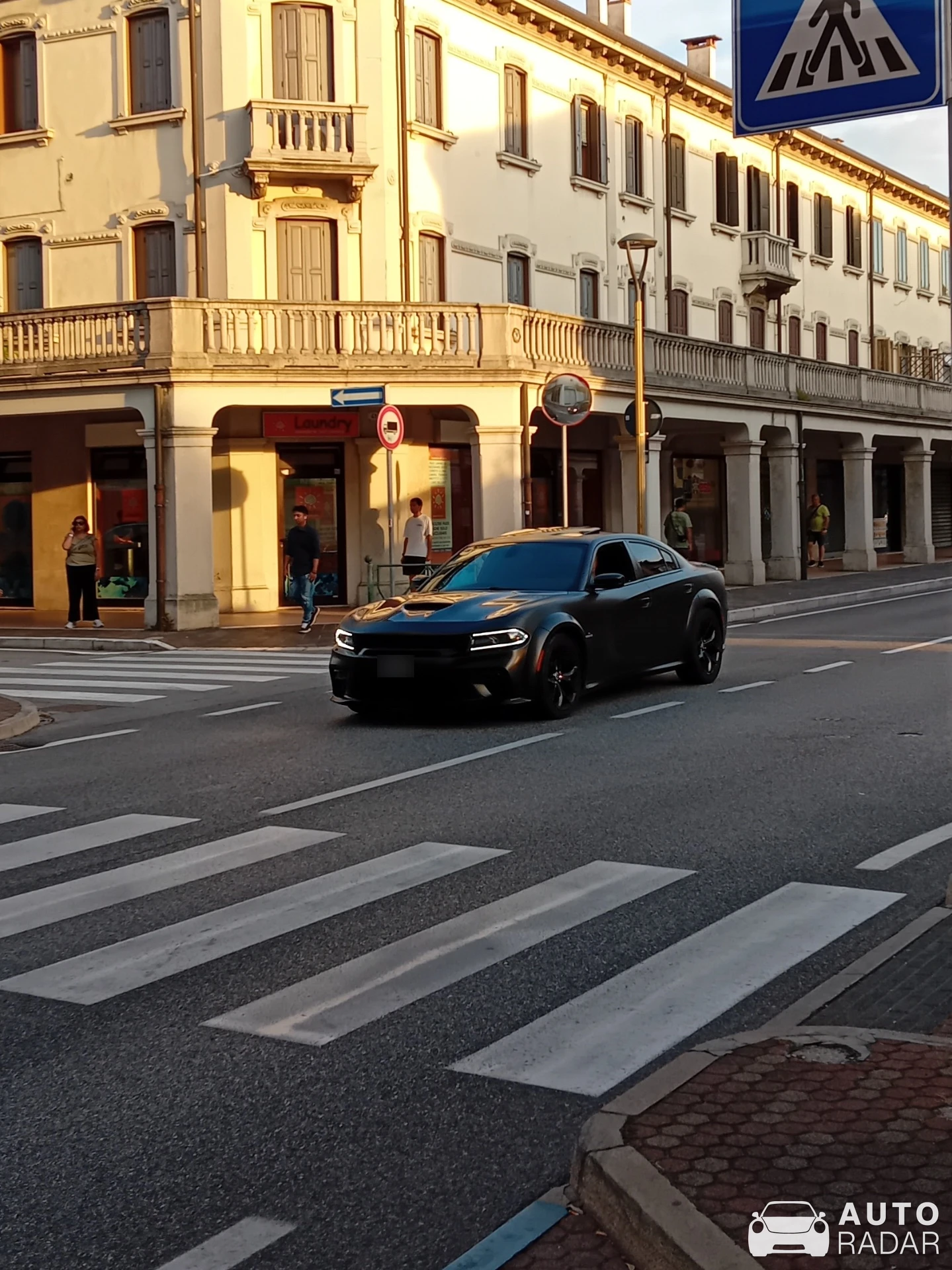 Dodge Charger SRT Hellcat Widebody spotted in Venezia