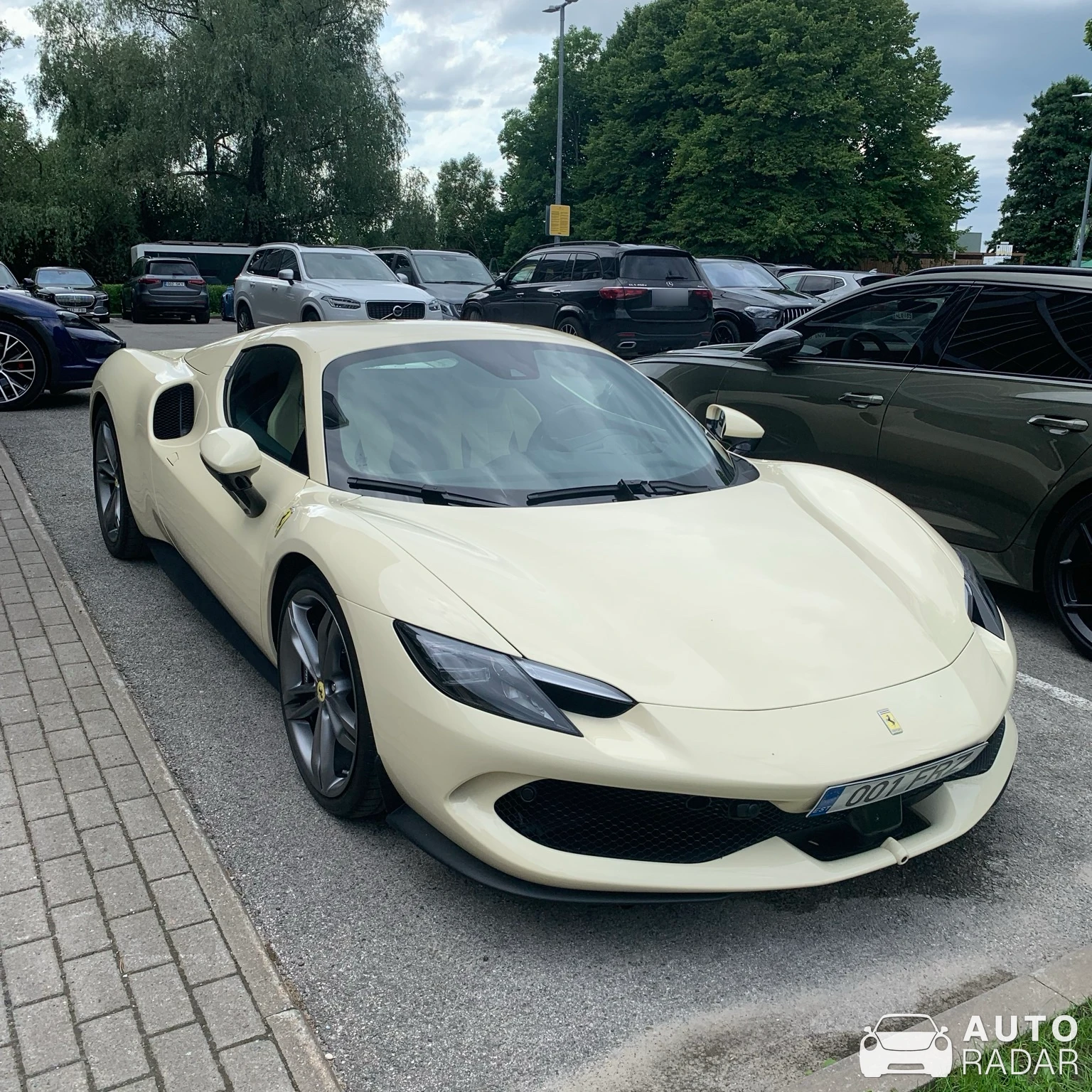 Ferrari 296 GTS spotted in Papsaare