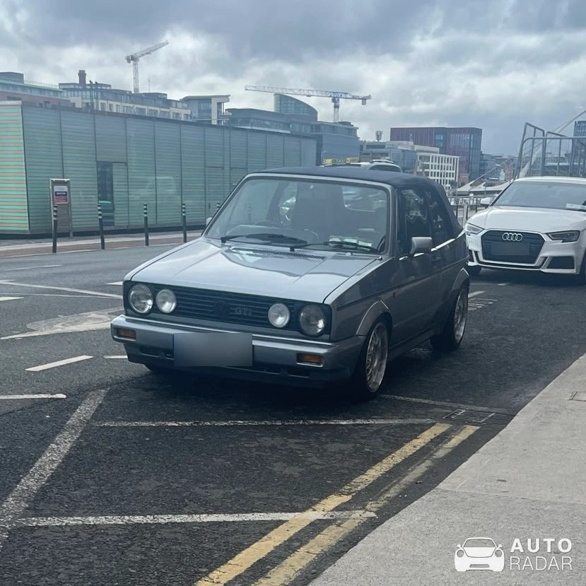 Volkswagen Golf Cabriolet MkI spotted in Dublin