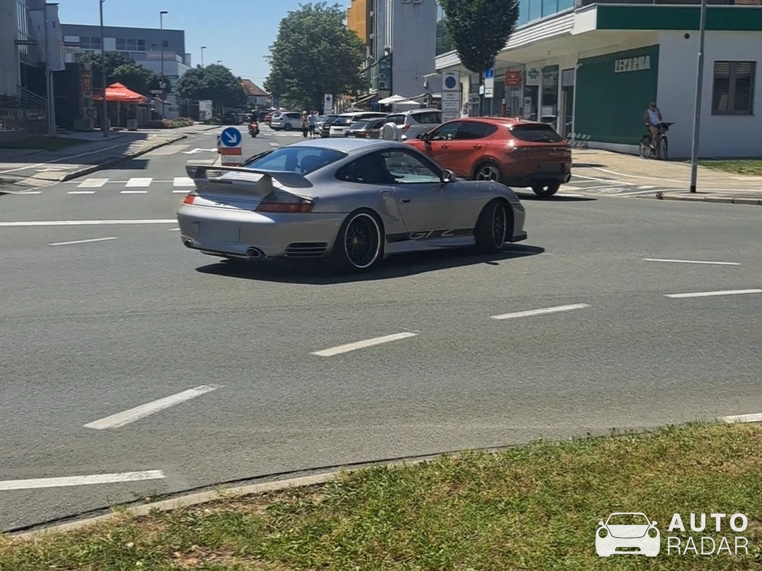 Porsche 996 GT2 spotted in Murska Sobota