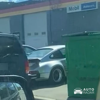 Porsche 930 Turbo spotted in Calgary