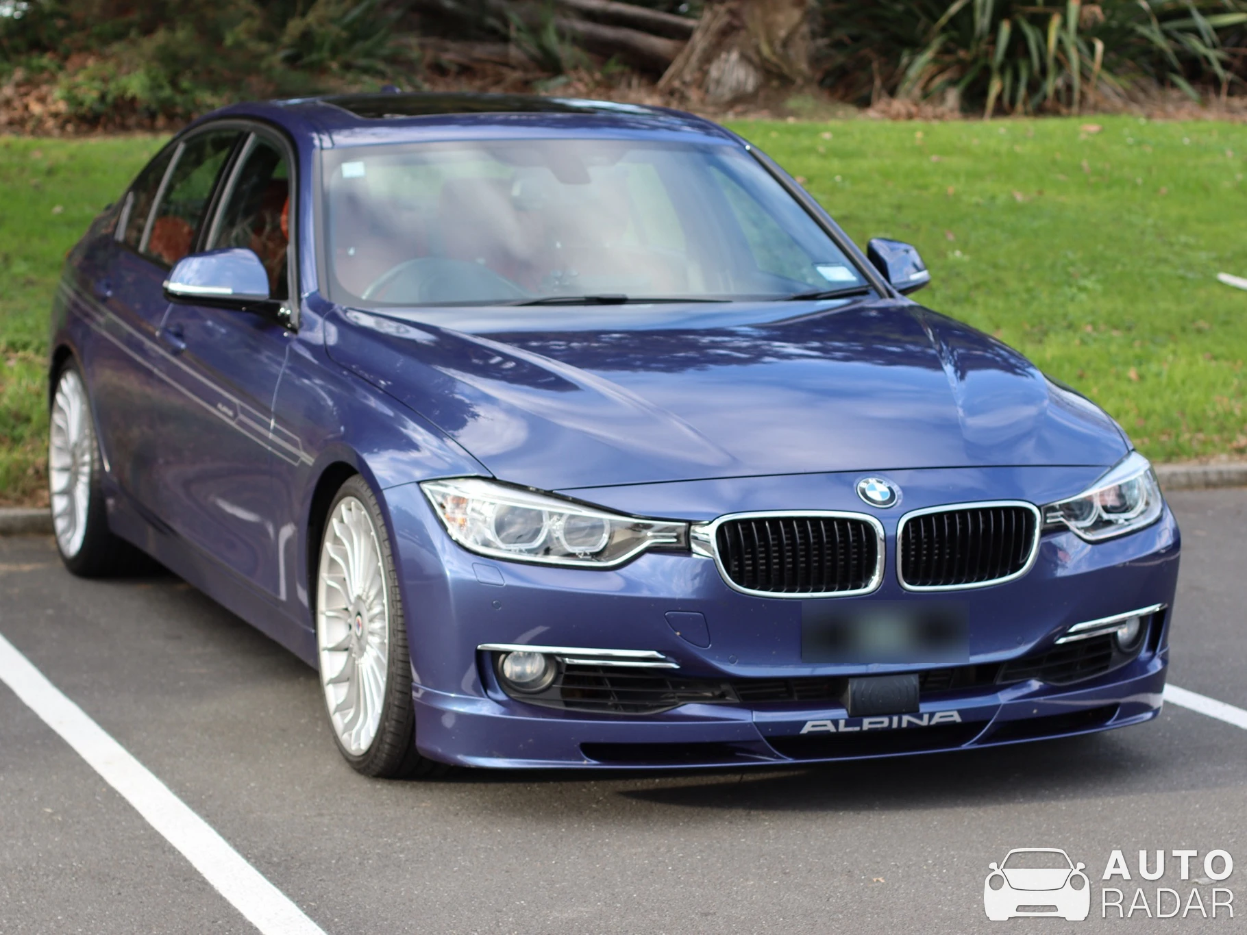 Alpina B3 BiTurbo Sedan 2016 spotted in Hamilton