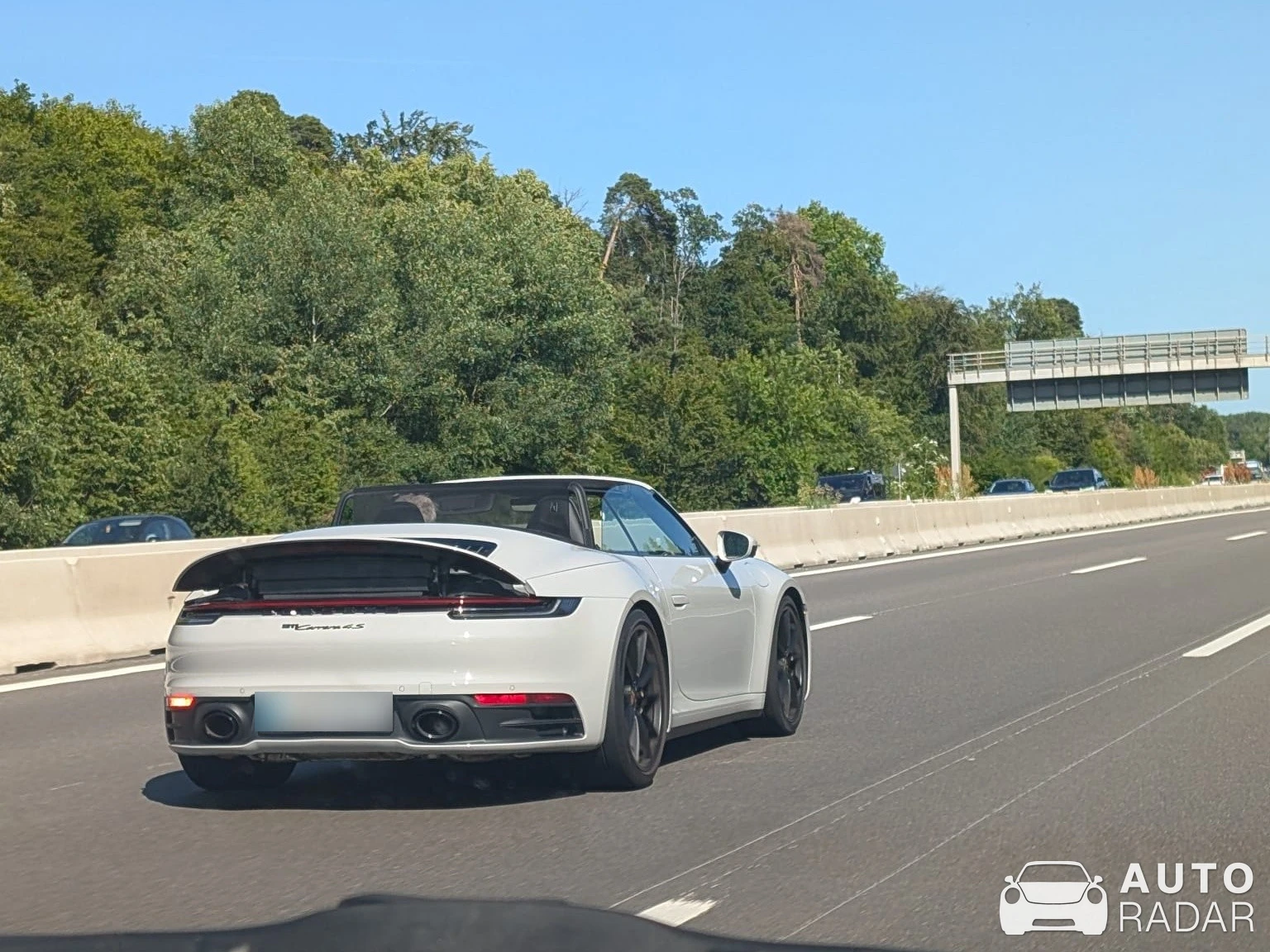 Porsche 992 Carrera 4S Cabriolet MkI spotted in Pleidelsheim