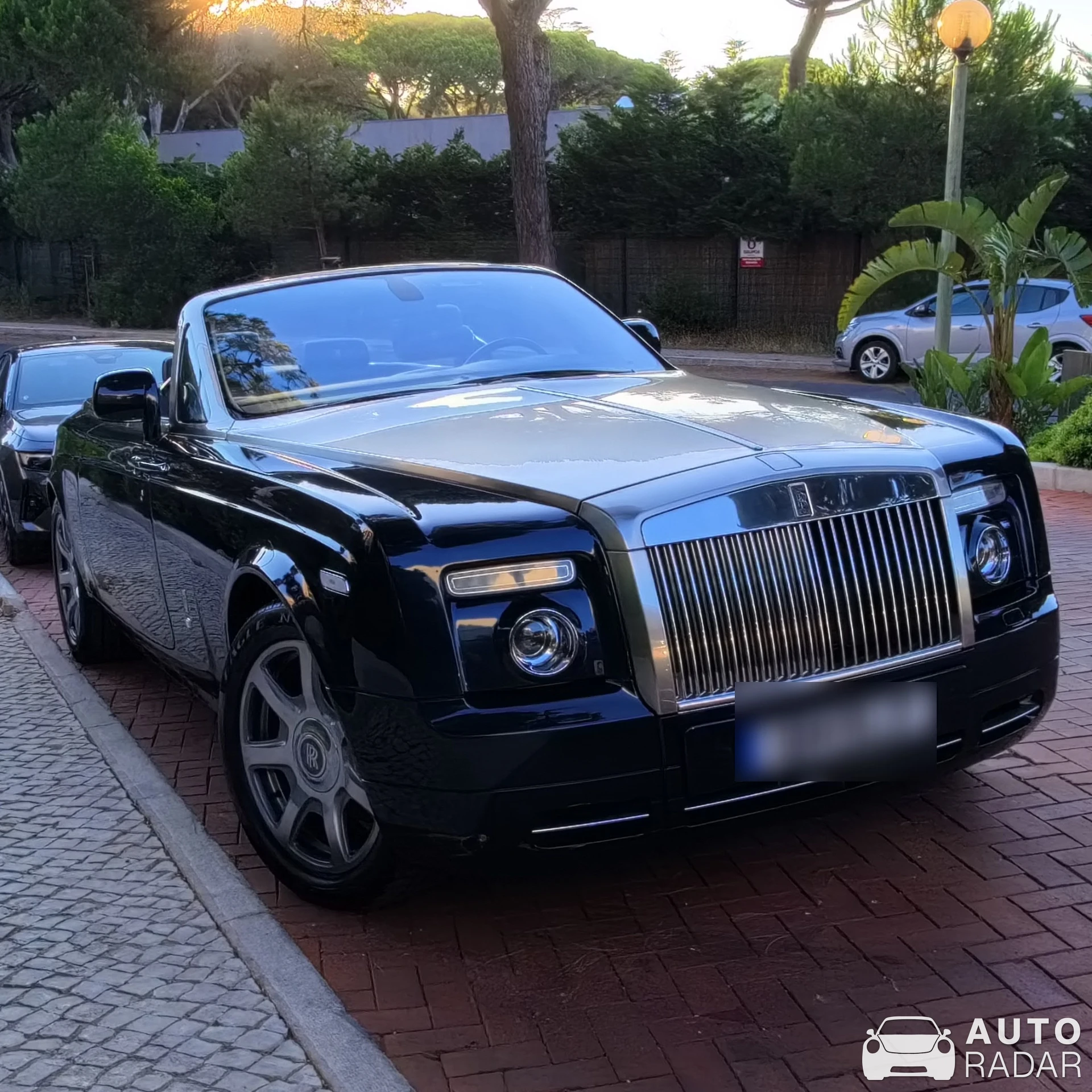 Rolls-Royce Phantom Drophead Coupé spotted in Cascais, Portugal
