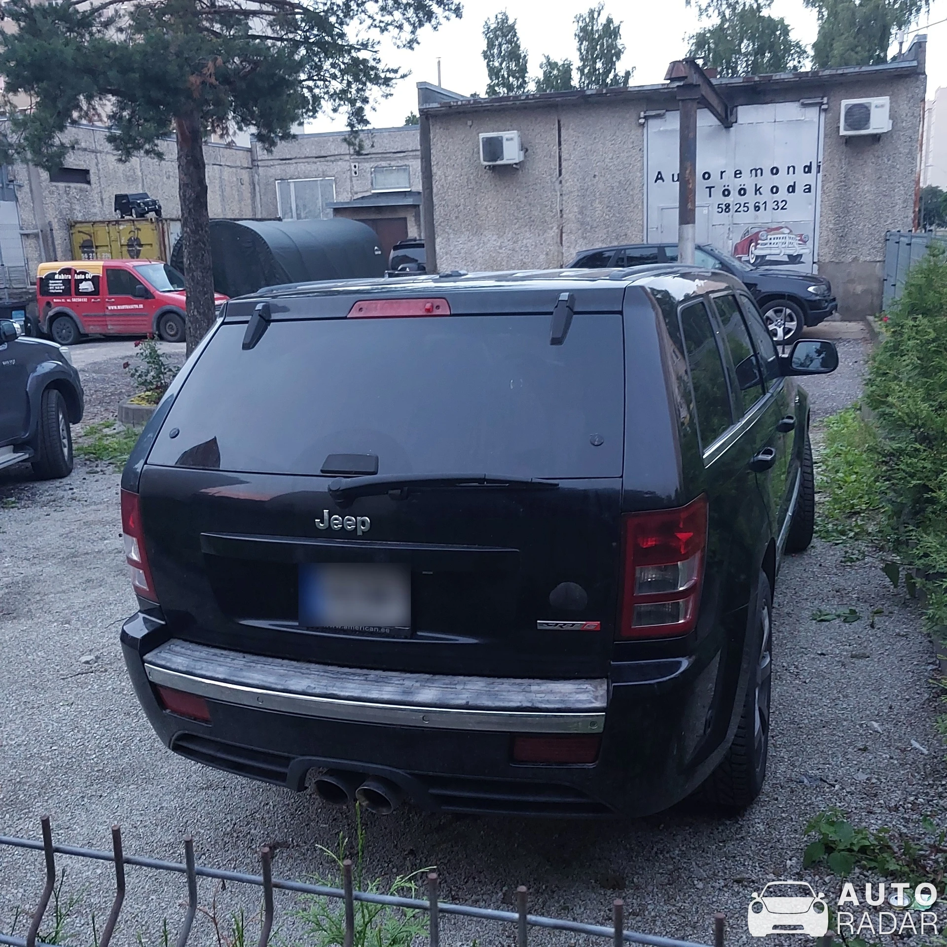 Jeep Grand Cherokee SRT-8 2005 spotted in Tallinna