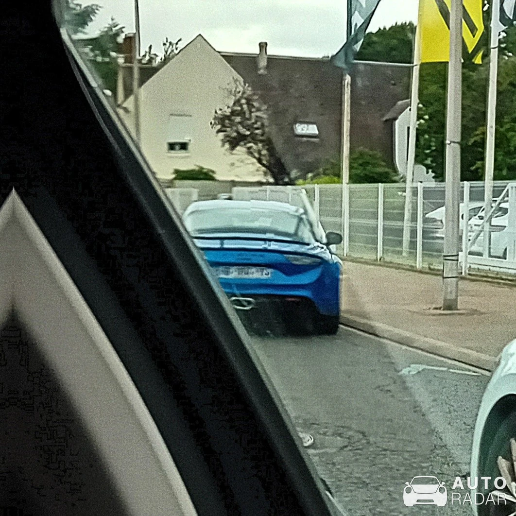 Alpine A110 S spotted in Orléans