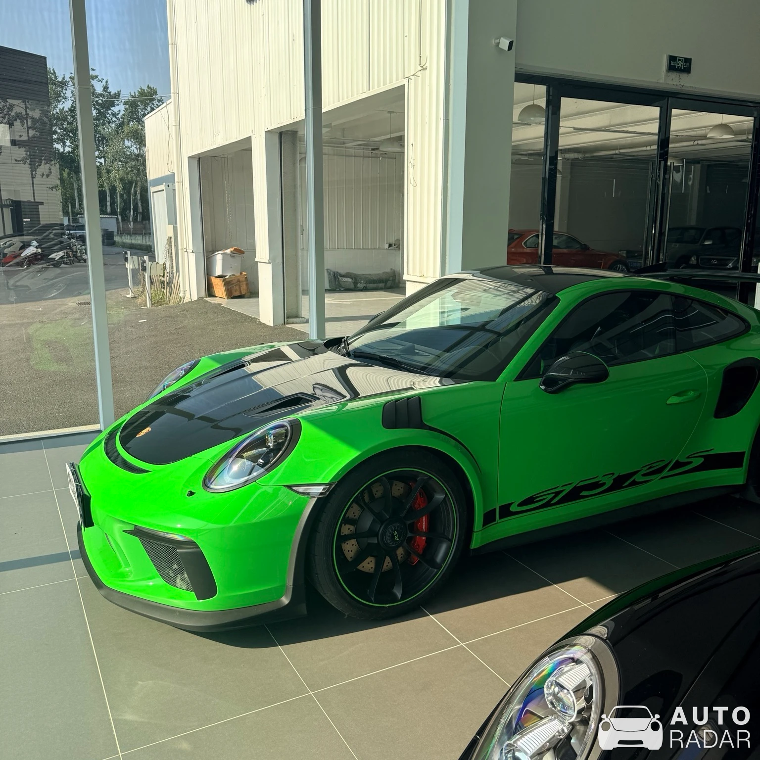 Porsche 991 GT3 RS MkII Weissach Package spotted in Beijing