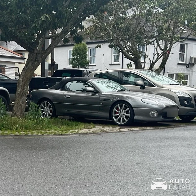 Aston Martin DB7 Volante spotted in Torpoint