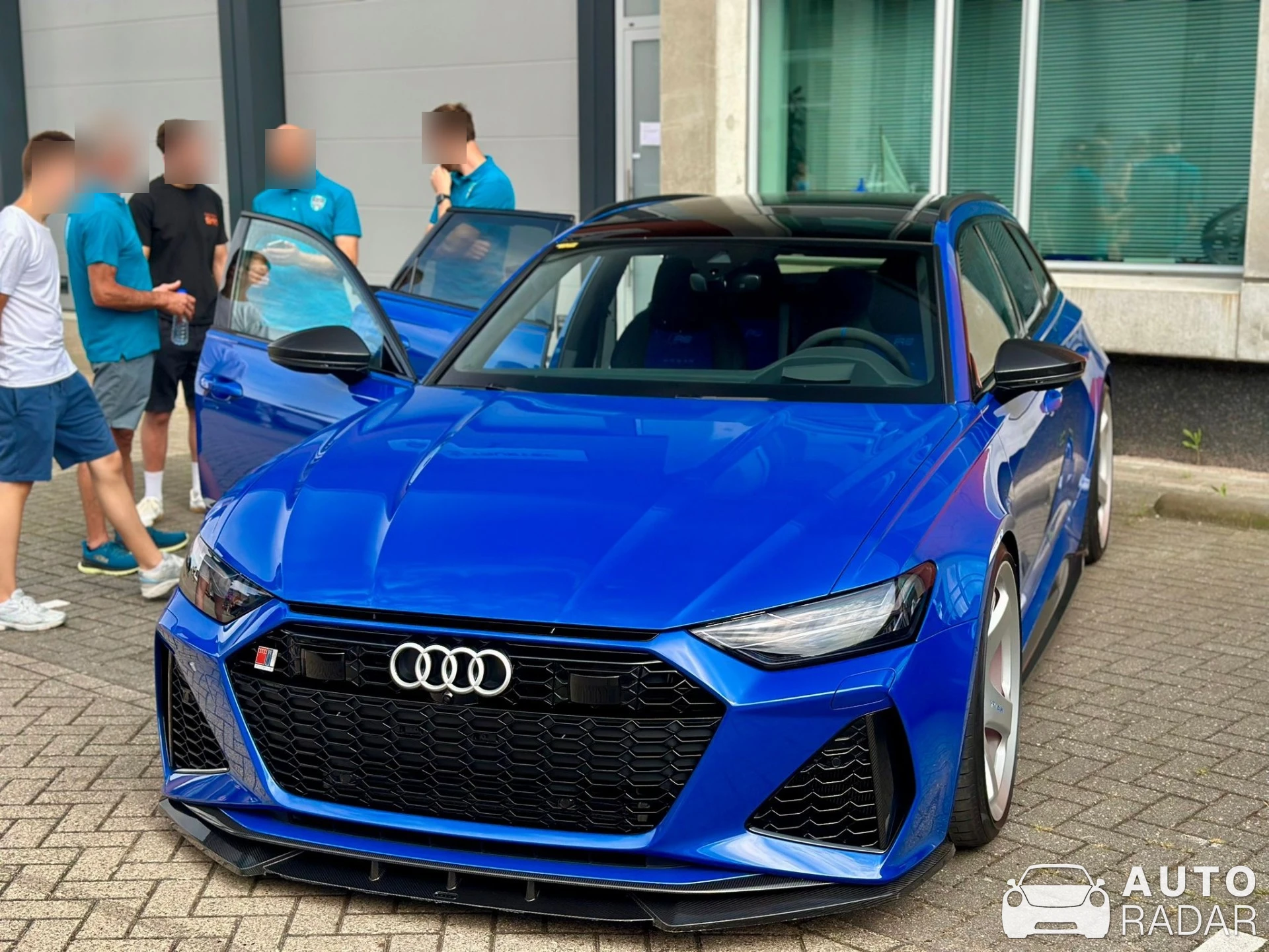 Audi RS6 Avant C8 Hommage RS2 spotted in Ridderkerk