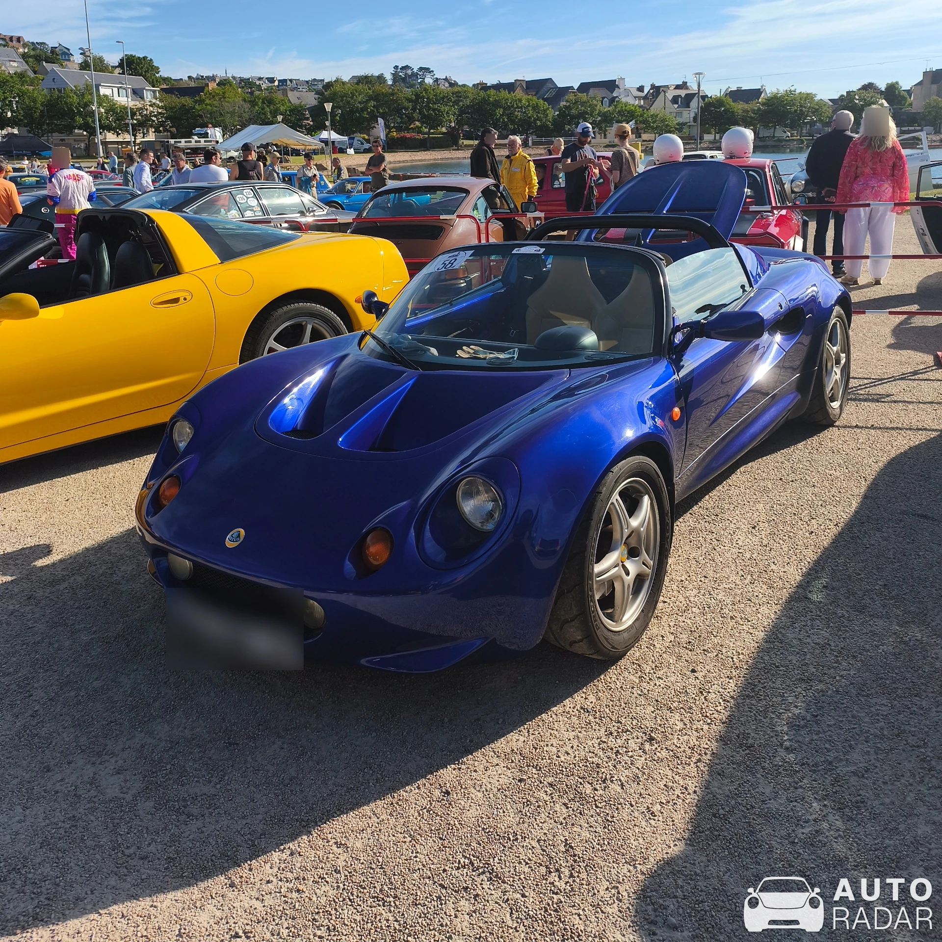 Lotus Elise S1 spotted in Perros-Guirec