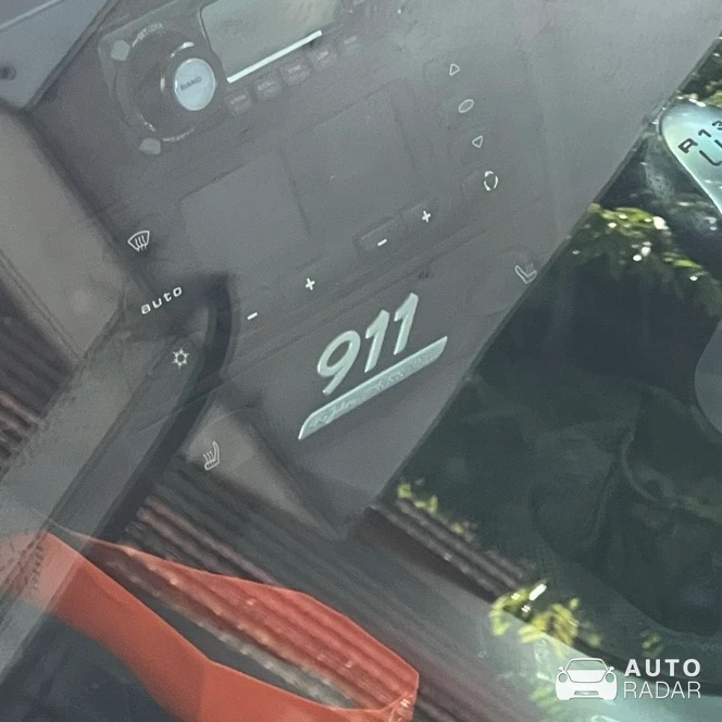 Porsche 996 40th Anniversary Edition spotted in Singapore