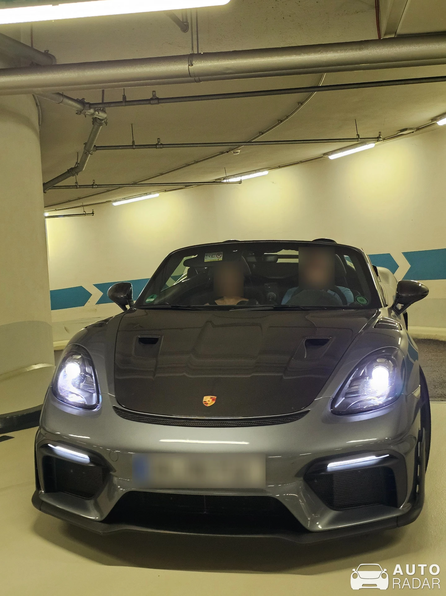 Porsche 718 Spyder RS spotted in Düsseldorf