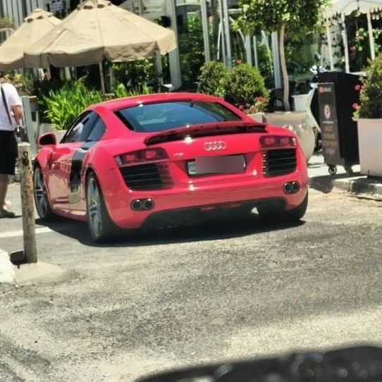 Audi R8 spotted in Amman, Jordan