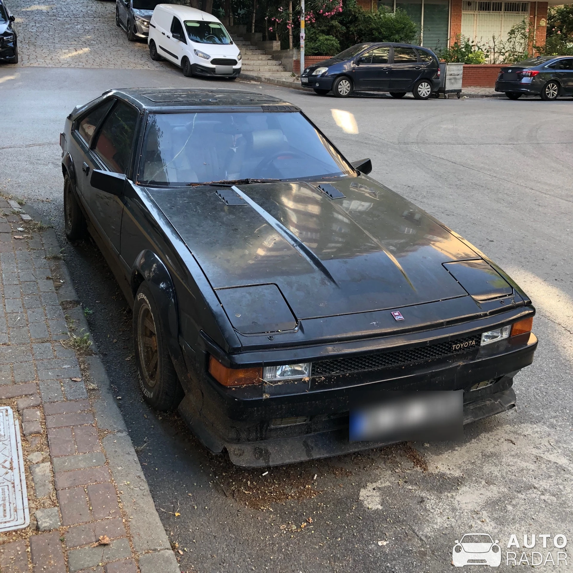 Toyota Supra A70 spotted in Kadıköy