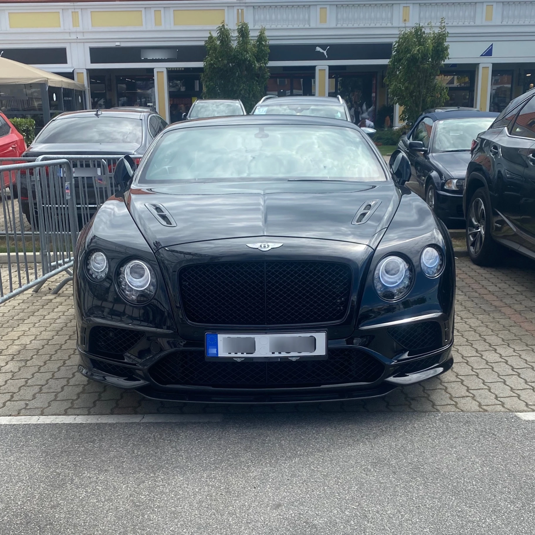 Bentley Continental GTC spotted in Parndorf, Austria