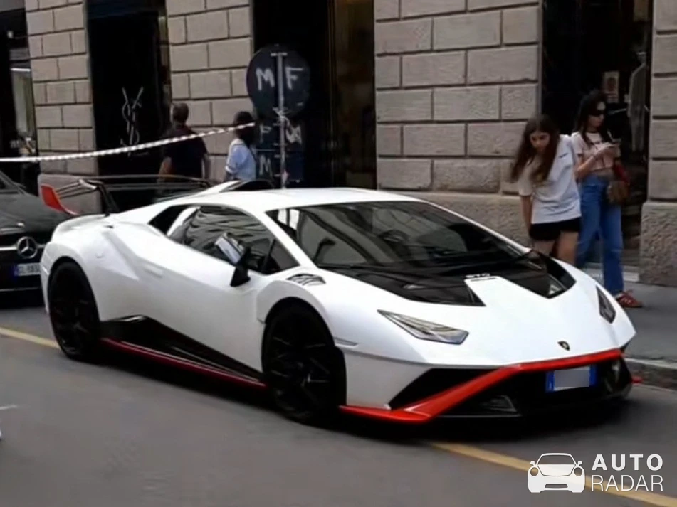 Lamborghini Huracán LP640-2 STO spotted in Milano, Italy