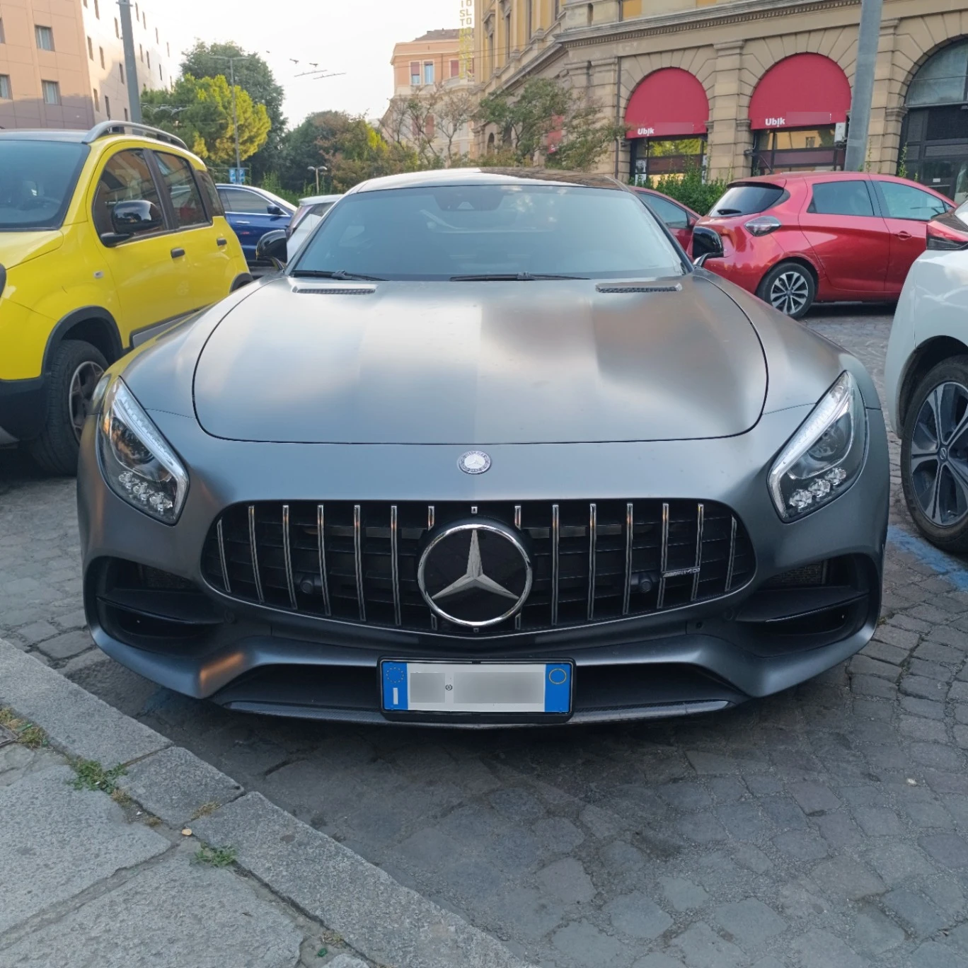 Mercedes-AMG GT S C190 spotted in Bologna, Italia
